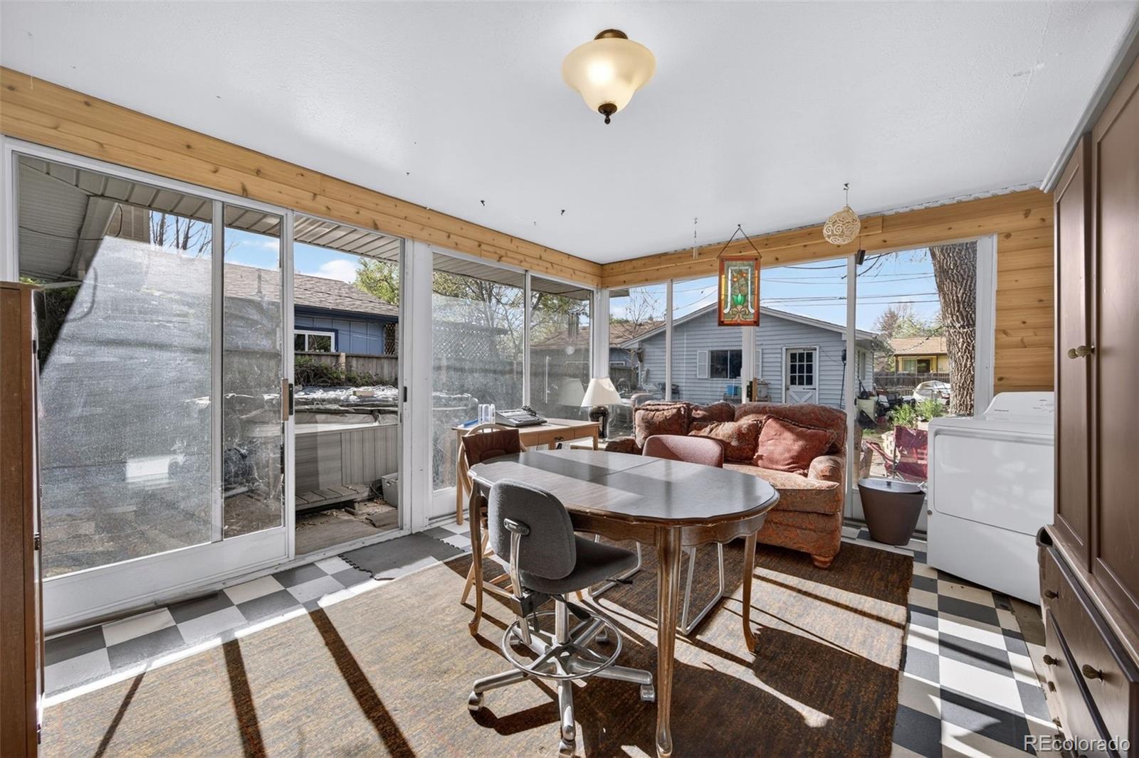 1337 Sharpe Place Longmont CO 80501