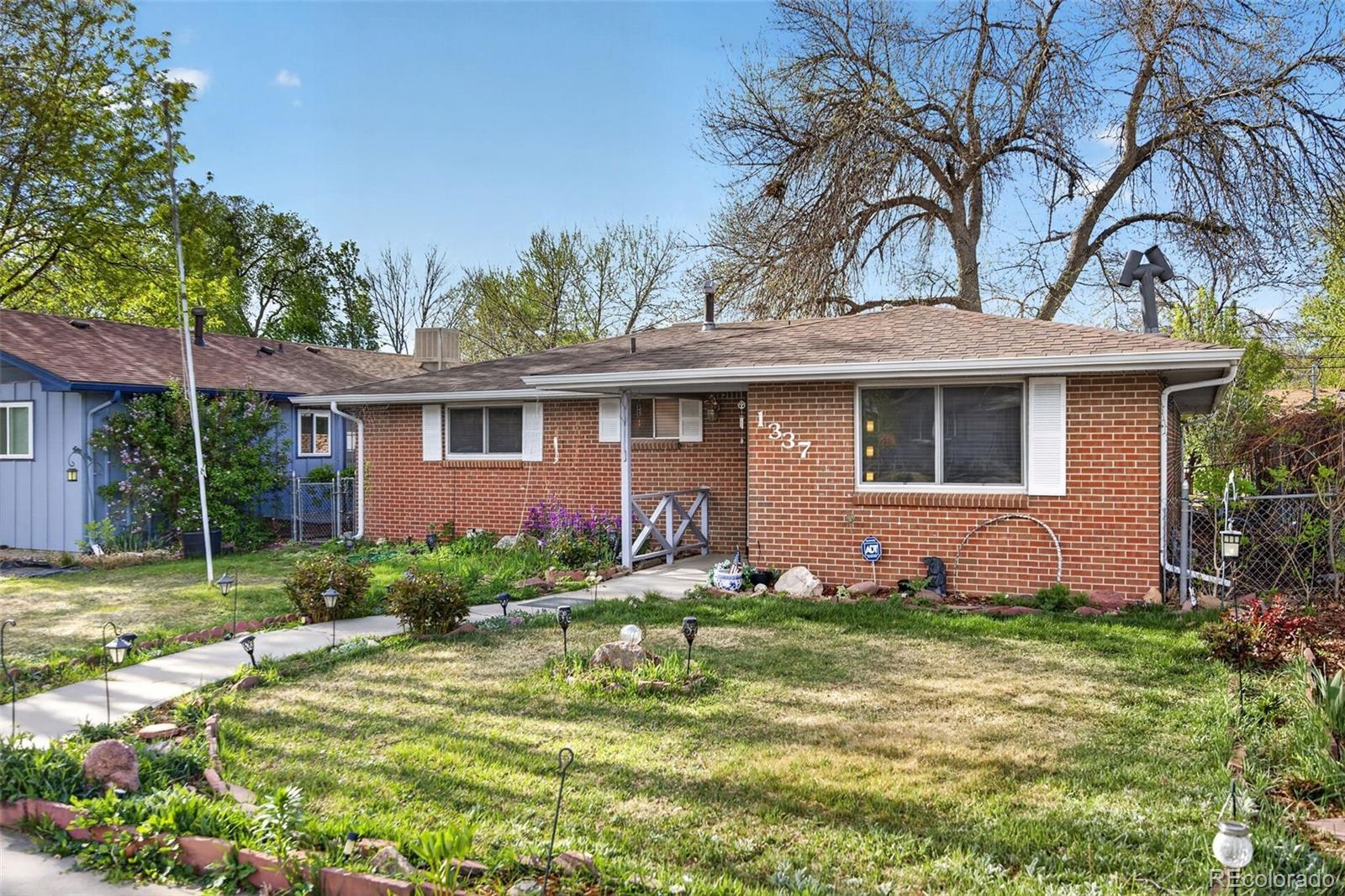 1337 Sharpe Place Longmont CO 80501