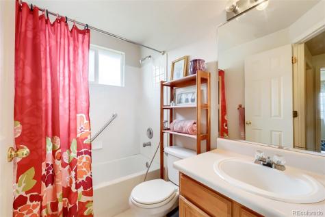 4449 S Halifax Street Centennial CO 80015