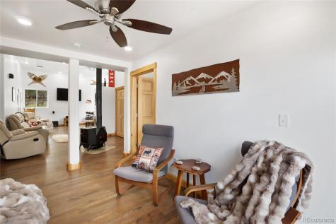 437 Langnis Road Guffey CO 80820