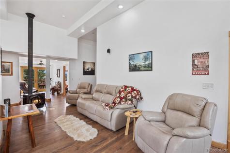 437 Langnis Road Guffey CO 80820