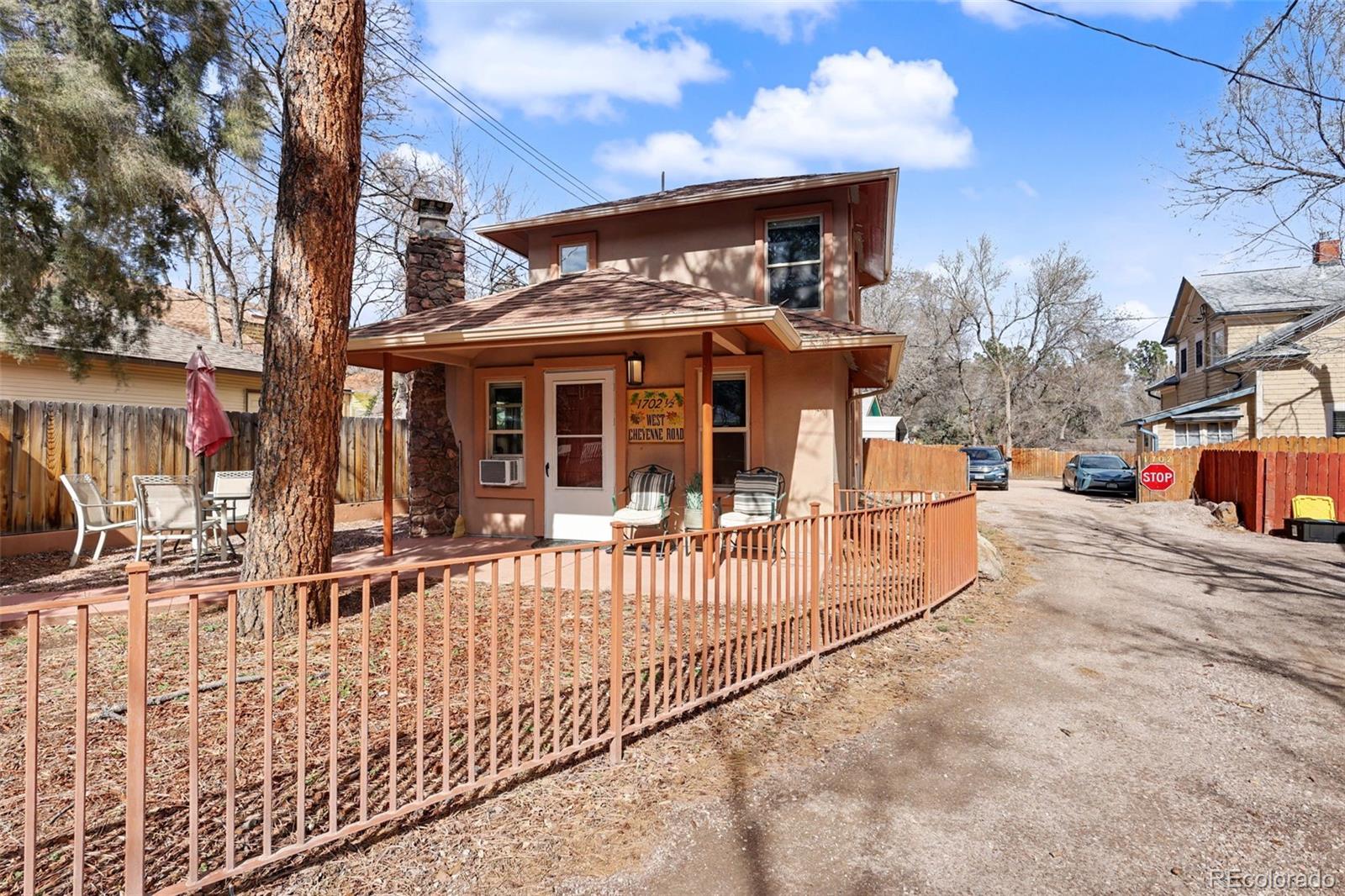 1702-1/2 W Cheyenne Road Colorado Springs CO 80906