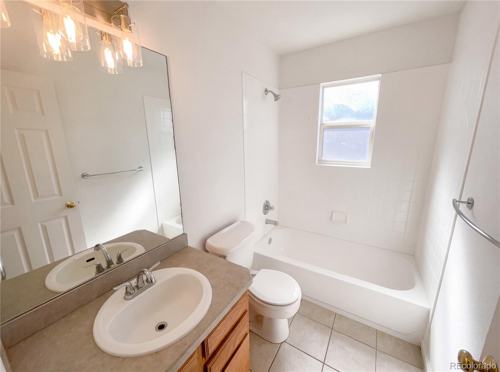 9686 Fairwood Street Littleton CO 80125