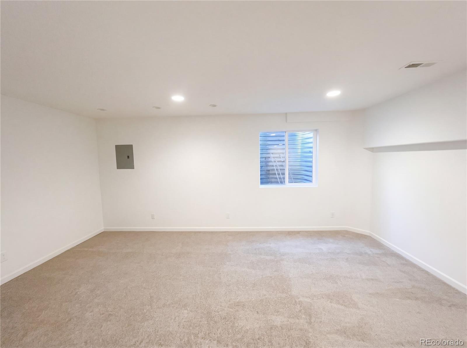 9686 Fairwood Street Littleton CO 80125