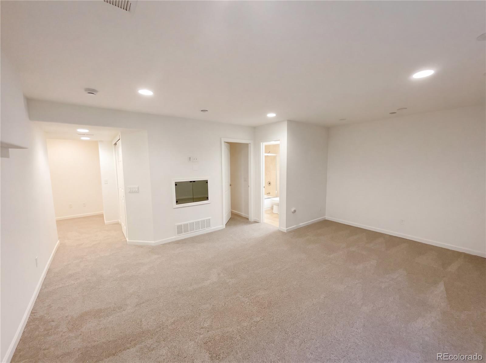 9686 Fairwood Street Littleton CO 80125