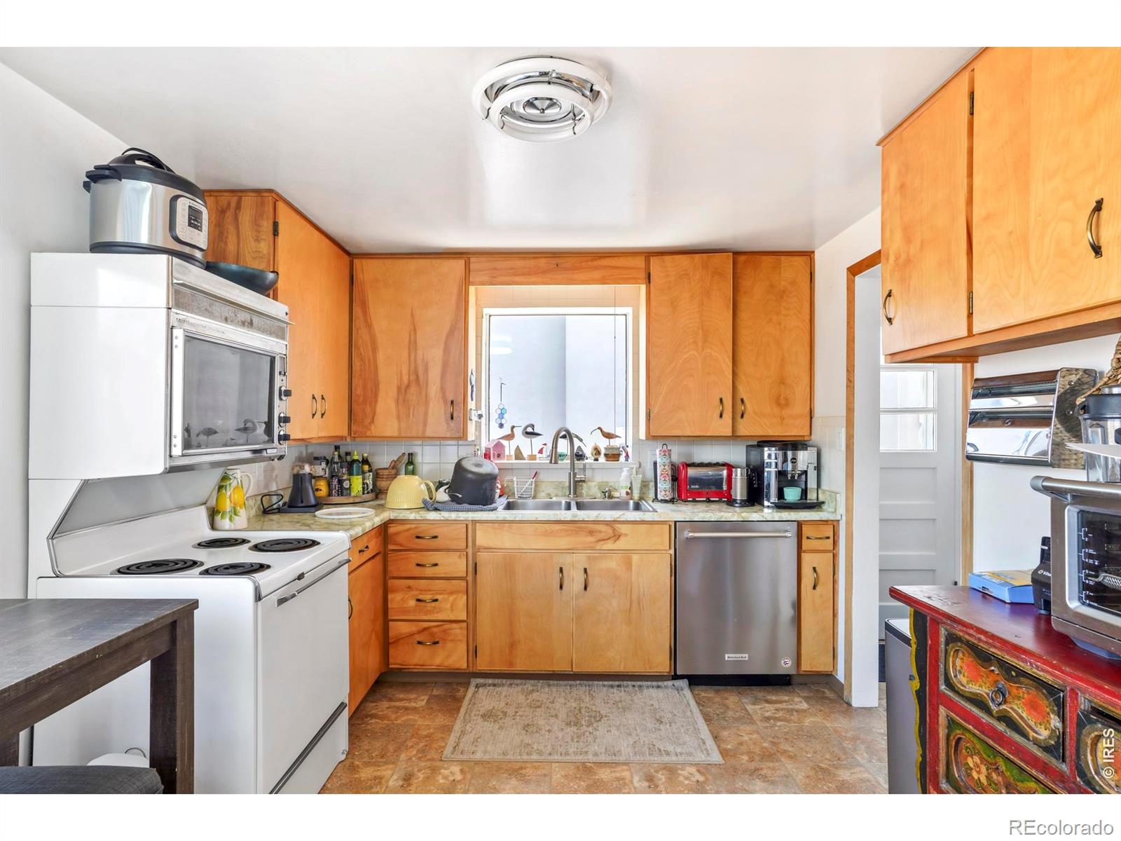 2003 Balsam Drive Boulder CO 80304