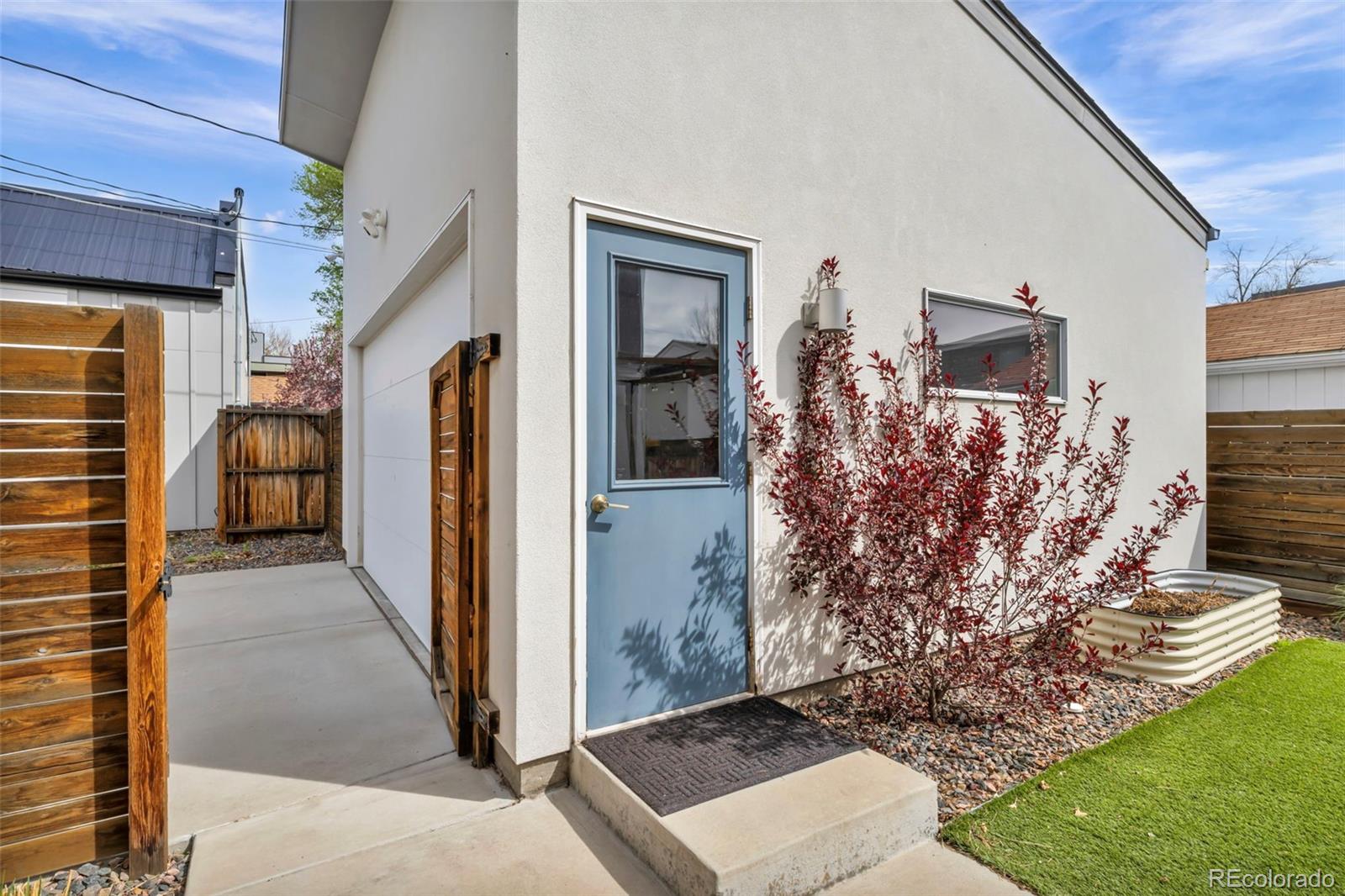 3227 W 20th Avenue Denver CO 80211