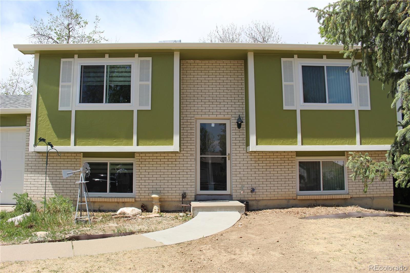 10513 Pierson Circle Broomfield CO 80021