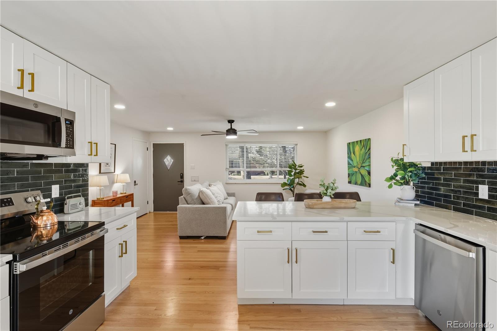 5126 Hoyt Street Arvada CO 80002