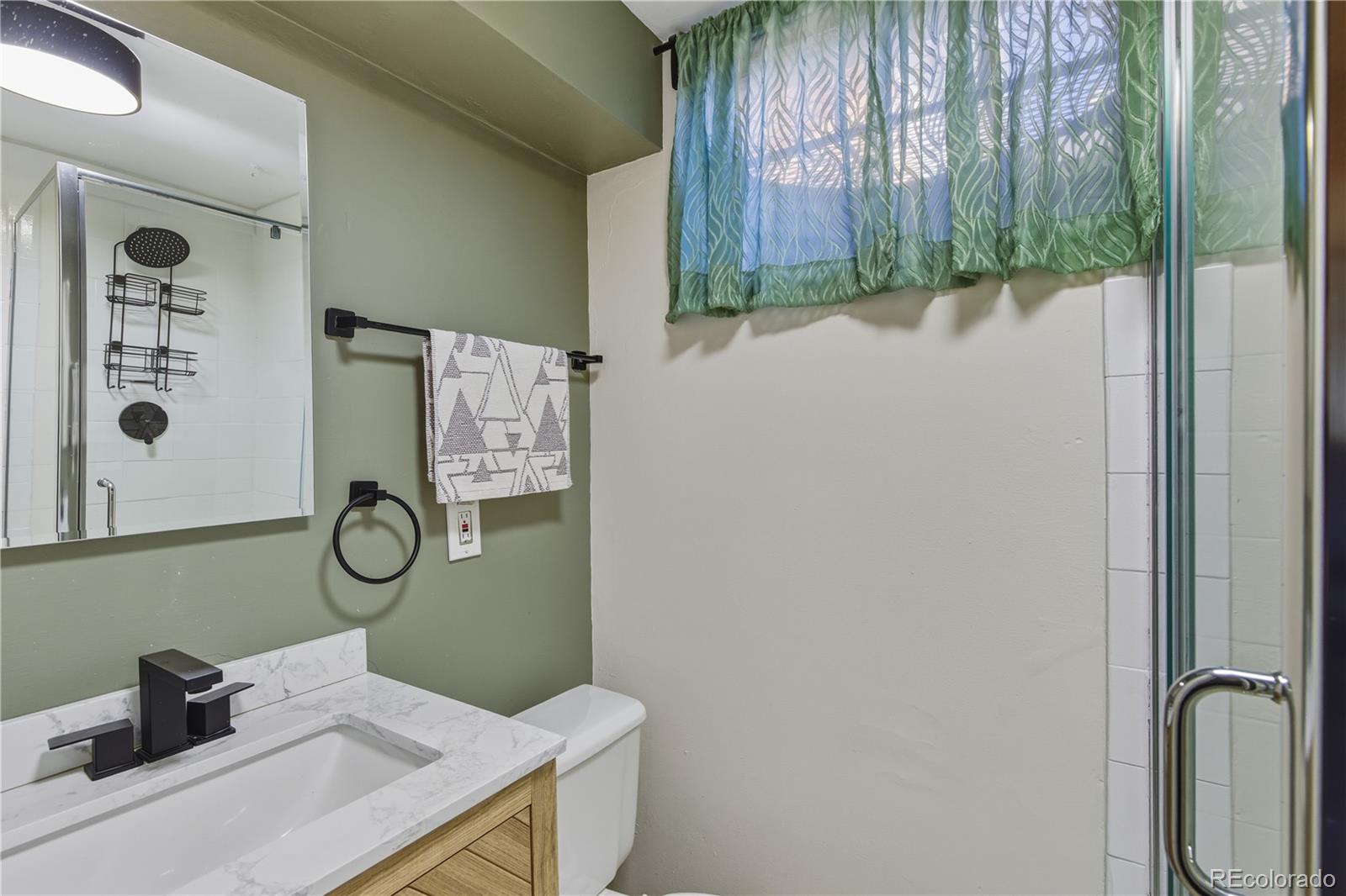 5126 Hoyt Street Arvada CO 80002