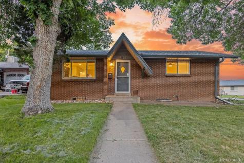 5126 Hoyt Street Arvada CO 80002