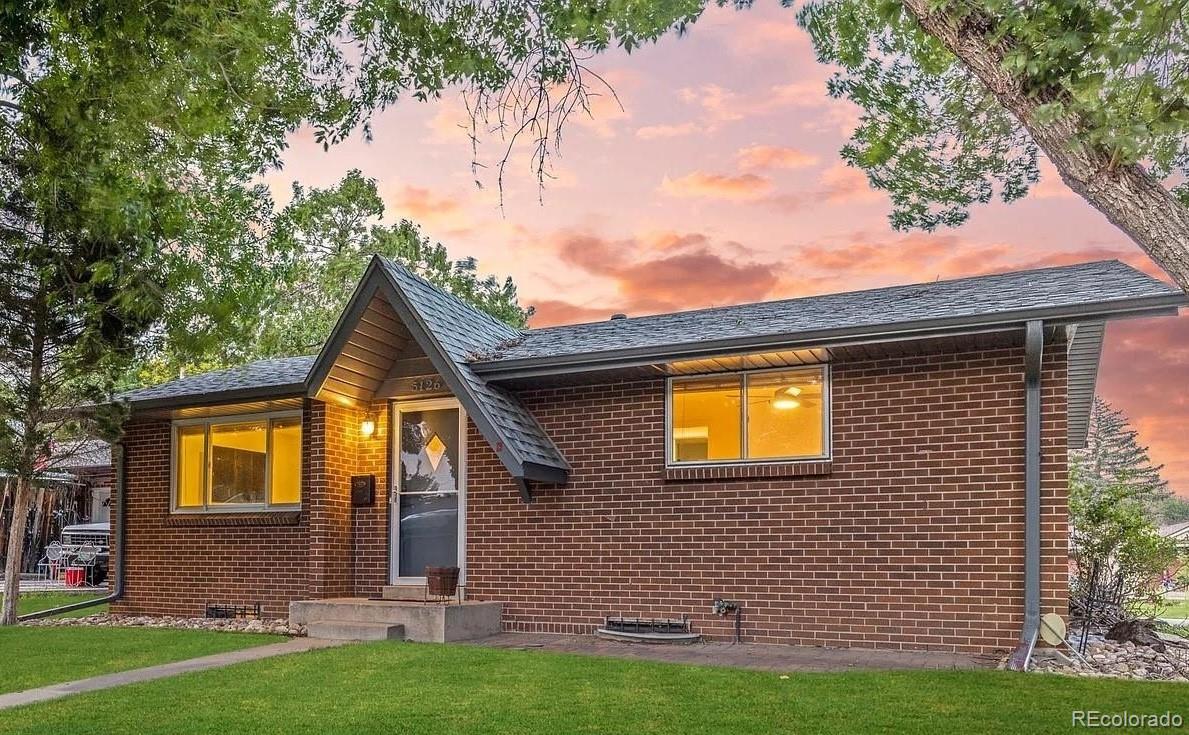 5126 Hoyt Street Arvada CO 80002