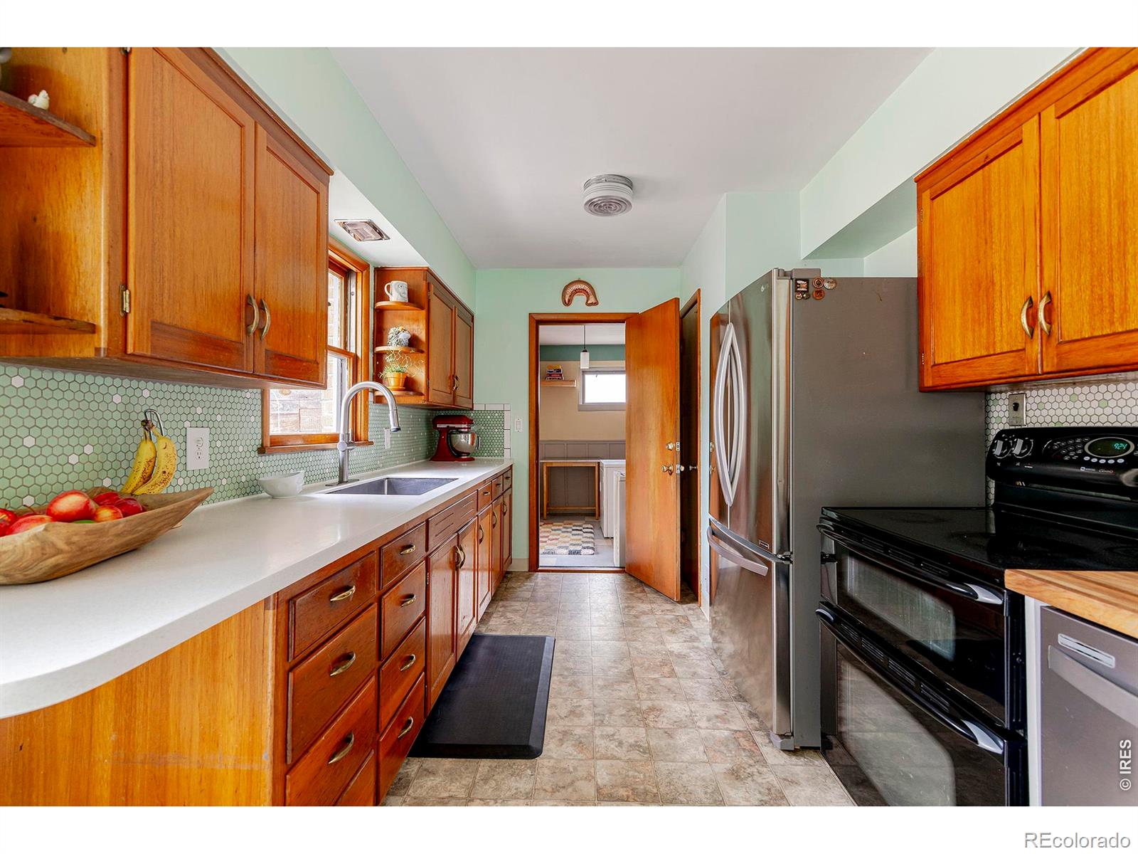 1221 Gay Street Longmont CO 80501