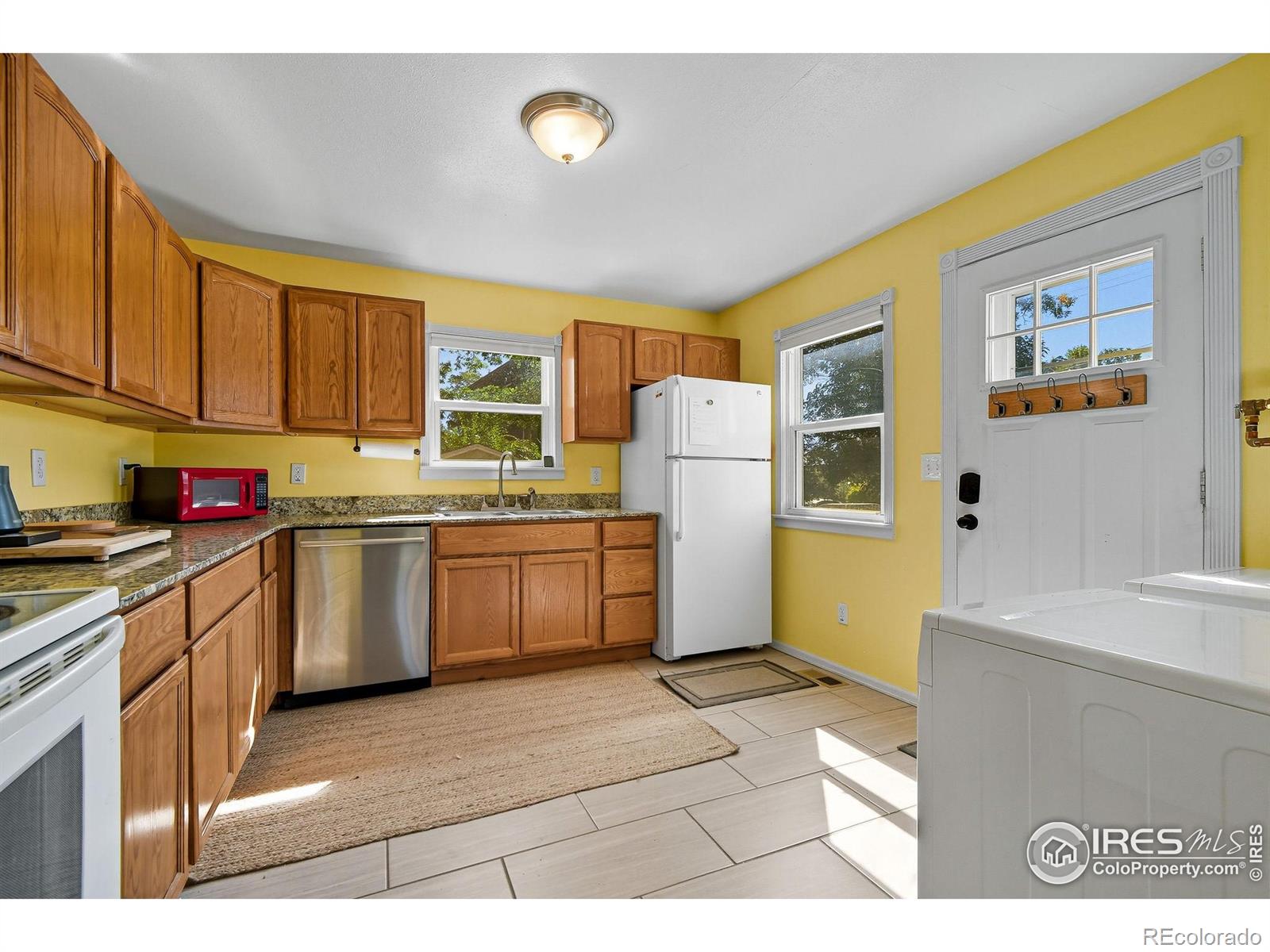 342 4th Avenue Lyons CO 80540