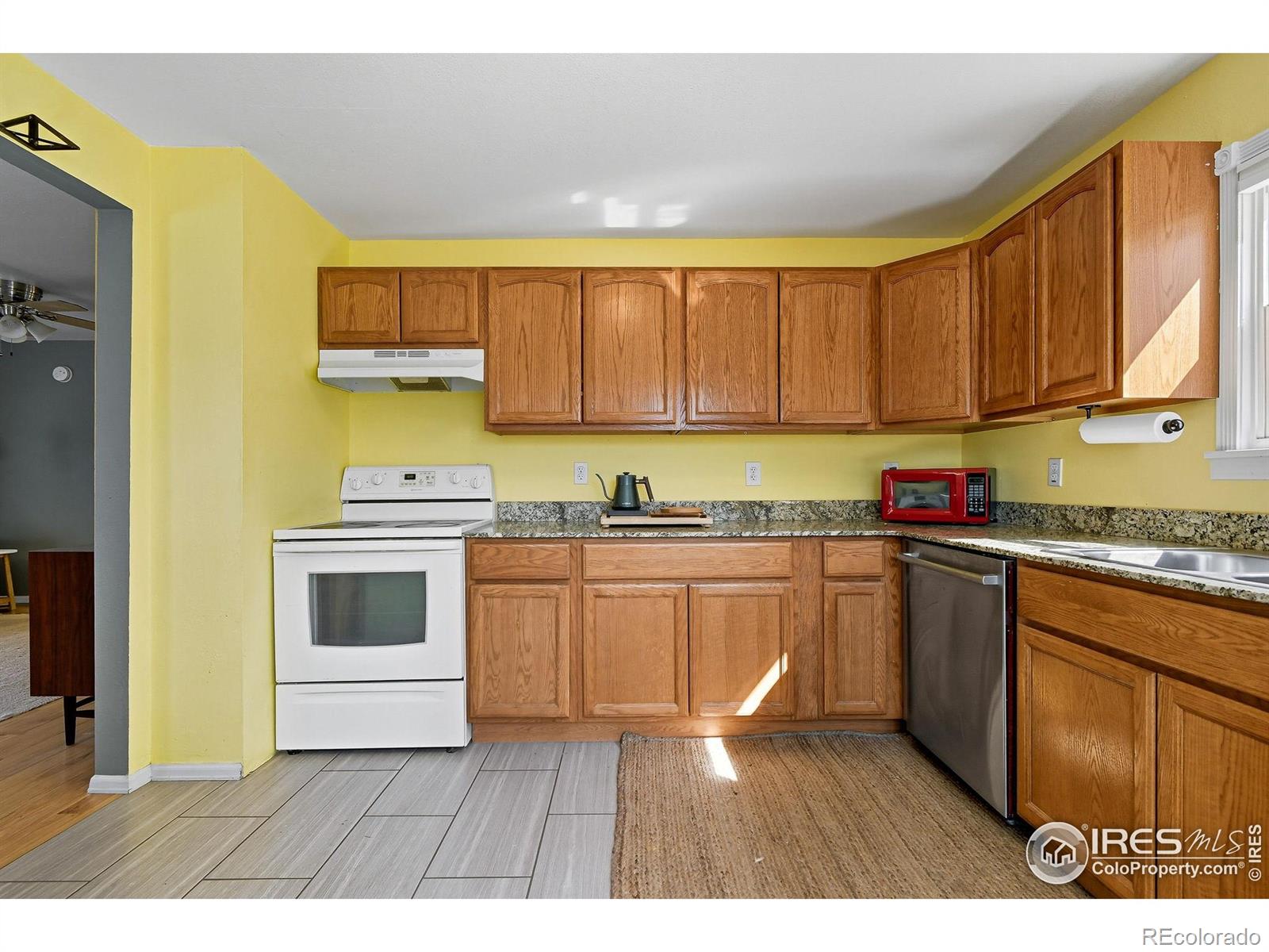 342 4th Avenue Lyons CO 80540