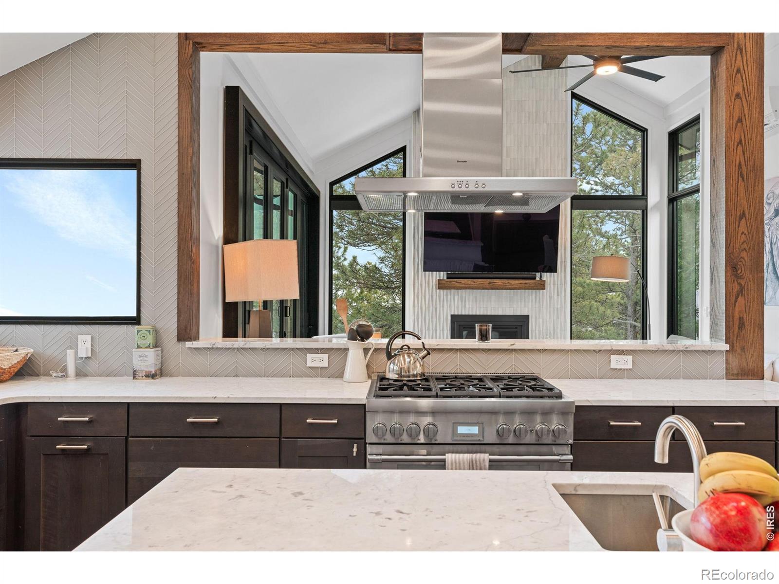 93 Hawk Lane Boulder CO 80304