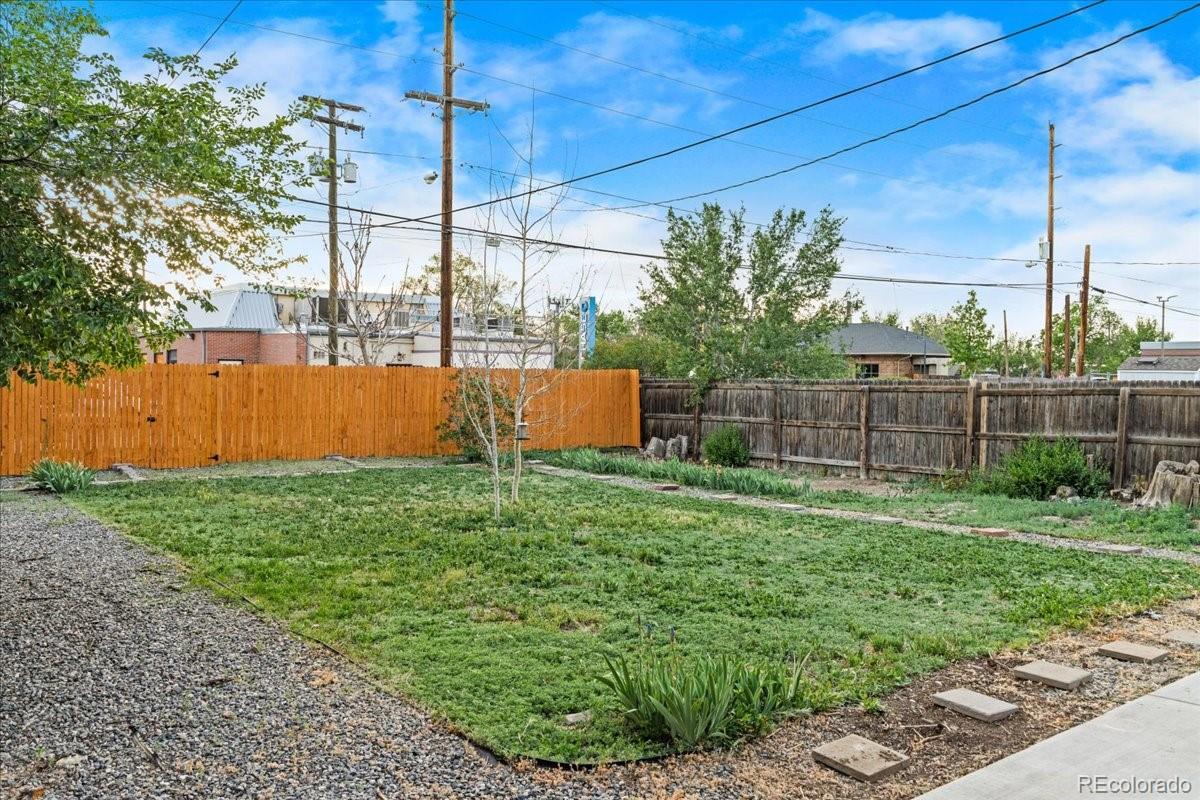3235 Albion Street Denver CO 80207