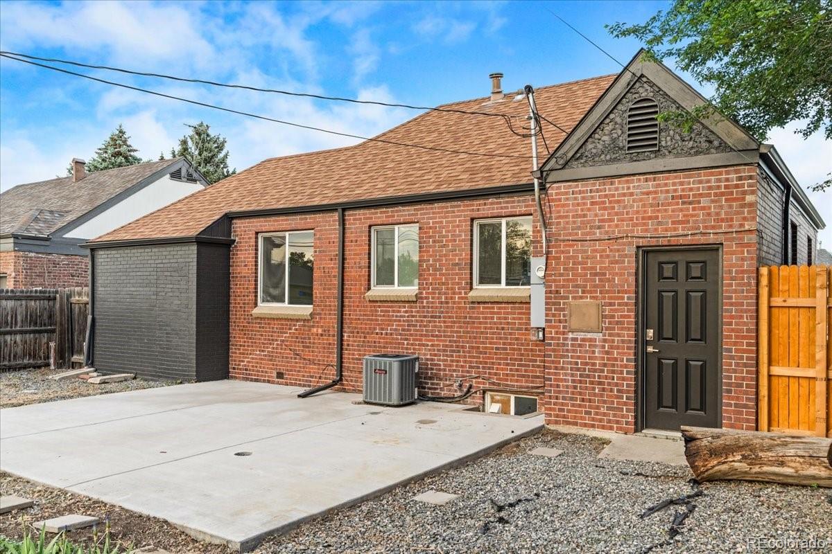 3235 Albion Street Denver CO 80207