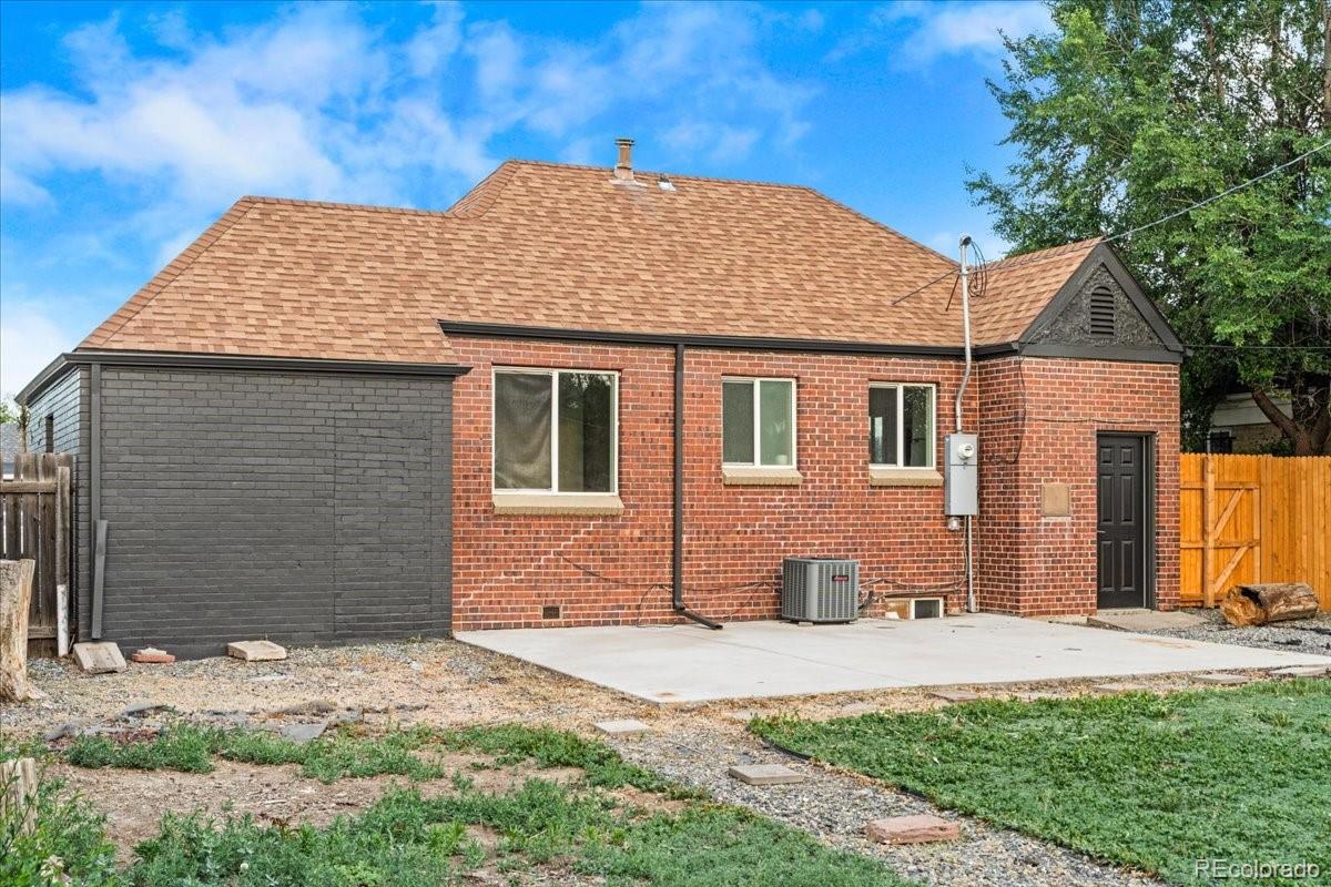 3235 Albion Street Denver CO 80207