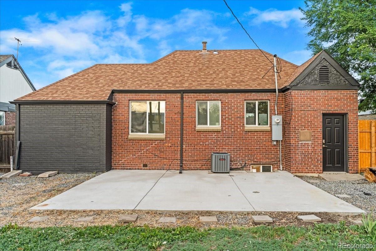 3235 Albion Street Denver CO 80207