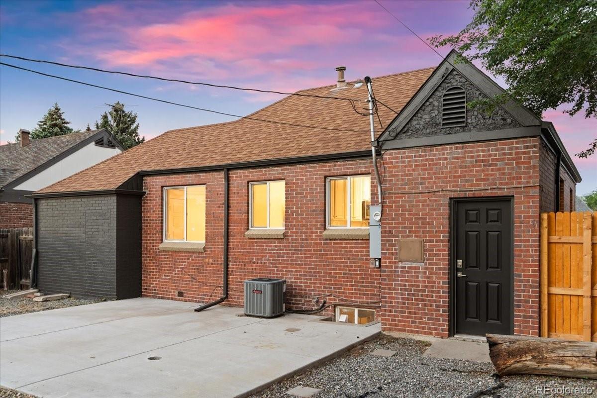 3235 Albion Street Denver CO 80207
