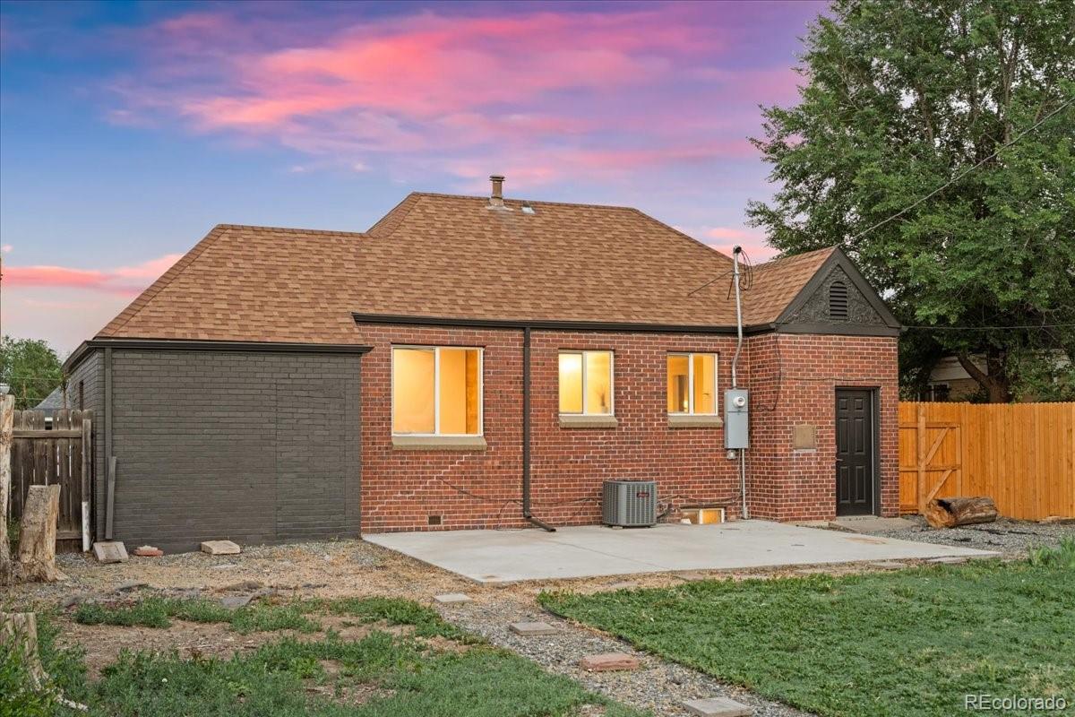 3235 Albion Street Denver CO 80207