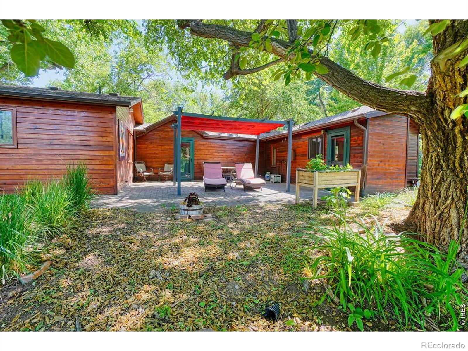 11 Red Gulch Road Lyons CO 80540