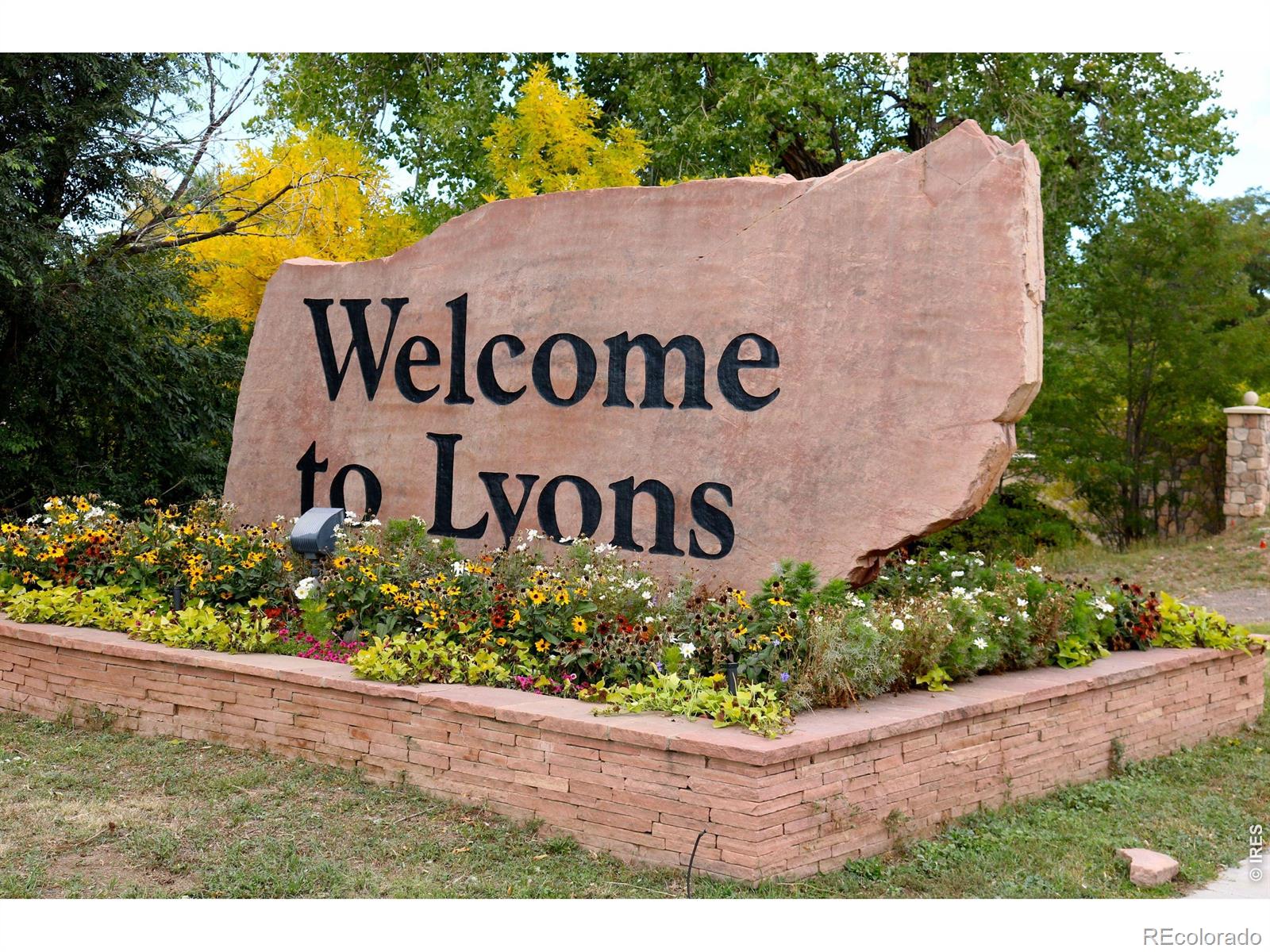 11 Red Gulch Road Lyons CO 80540