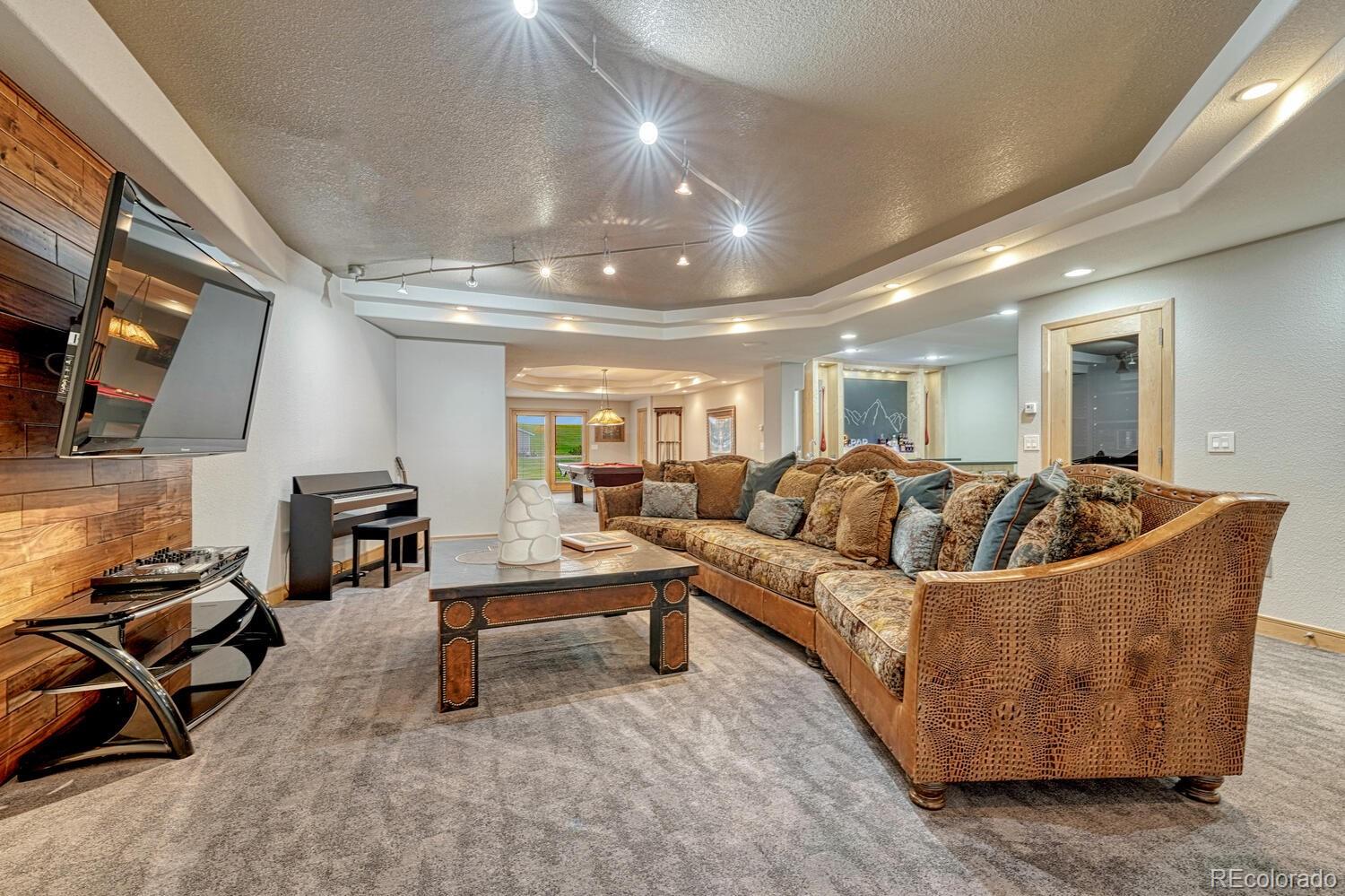 6234 Nautique Circle Larkspur CO 80118