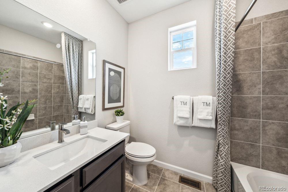 3338 N Duquesne Way Aurora CO 80019