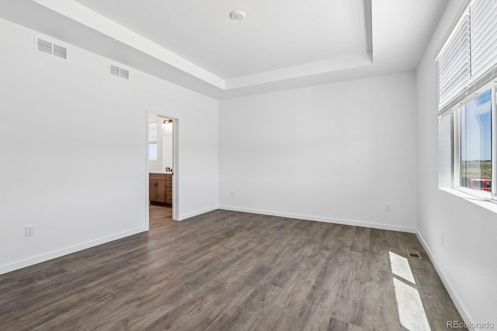 5556 Portrush Loop Elizabeth CO 80107