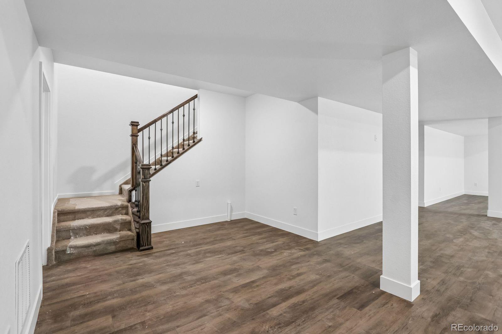 5556 Portrush Loop Elizabeth CO 80107