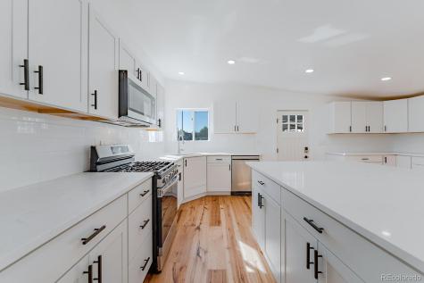 8055 Simms Street Arvada CO 80005