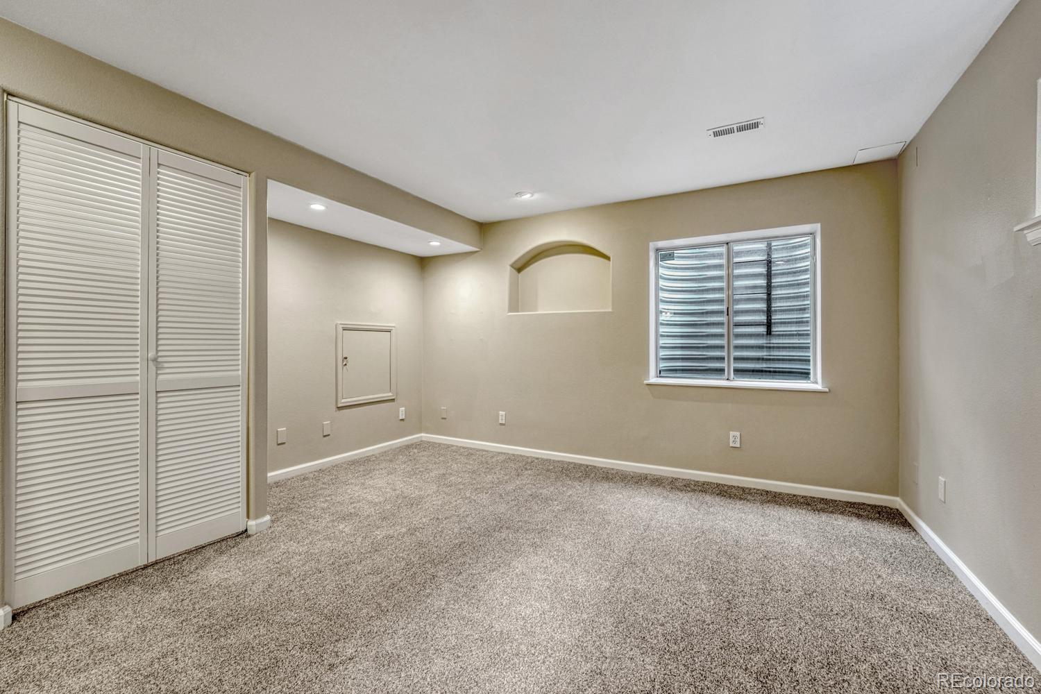 1059 Riddlewood Lane Highlands Ranch CO 80129