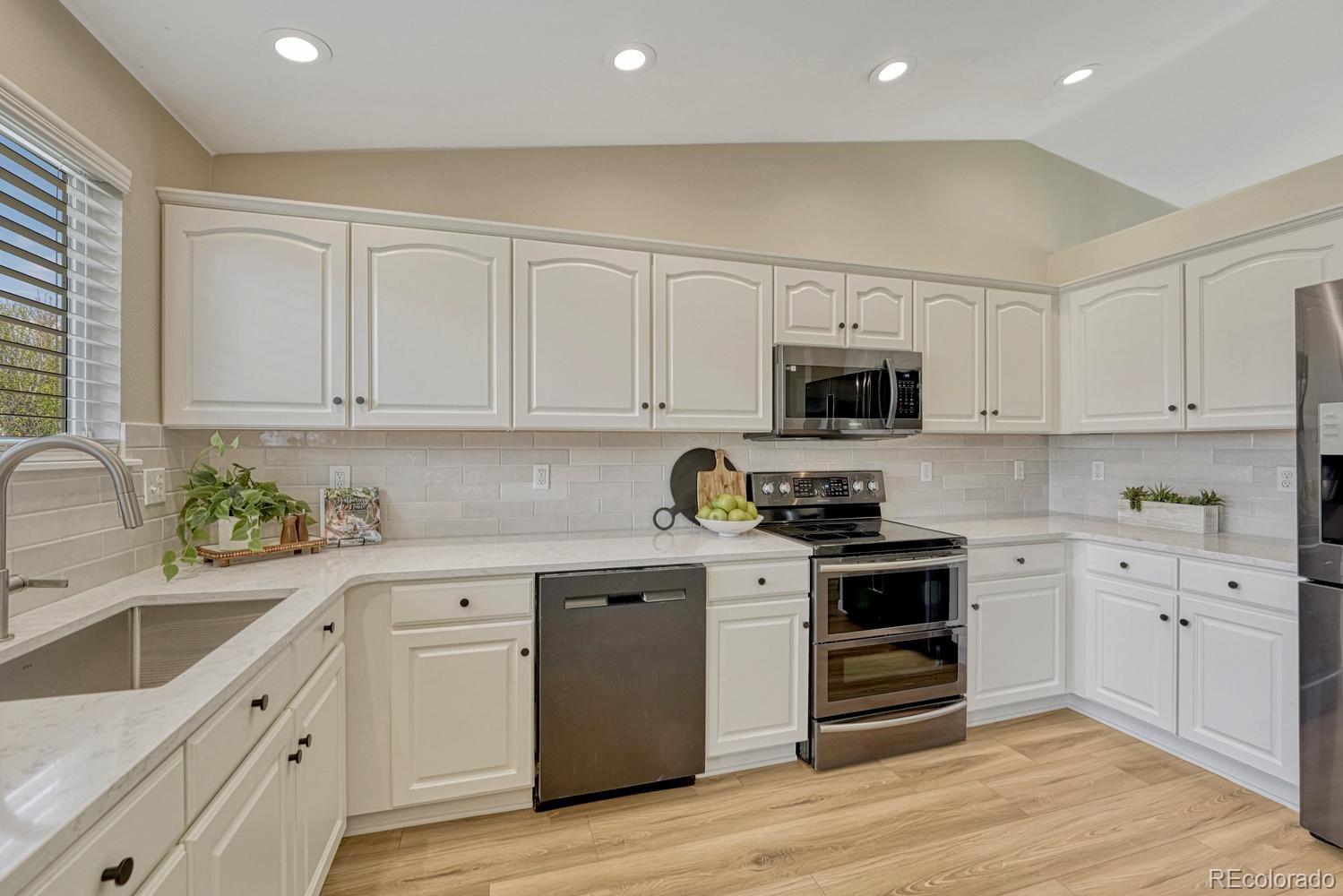 1059 Riddlewood Lane Highlands Ranch CO 80129