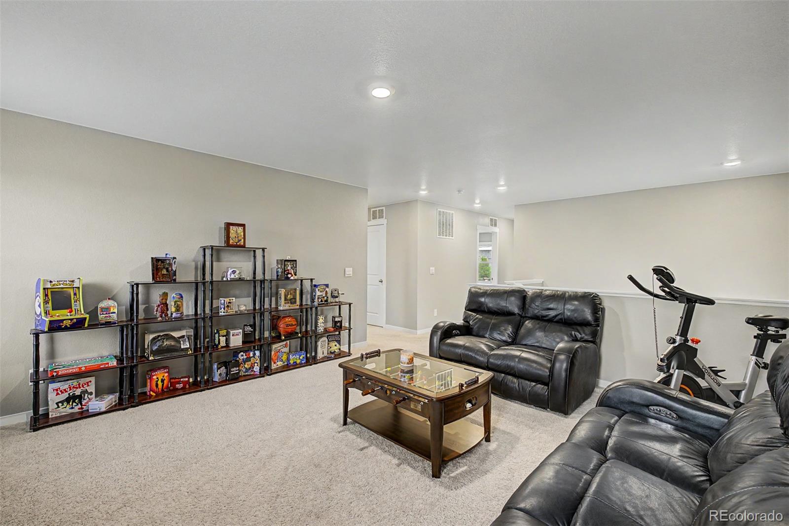 15704 Roslyn Street Thornton CO 80602