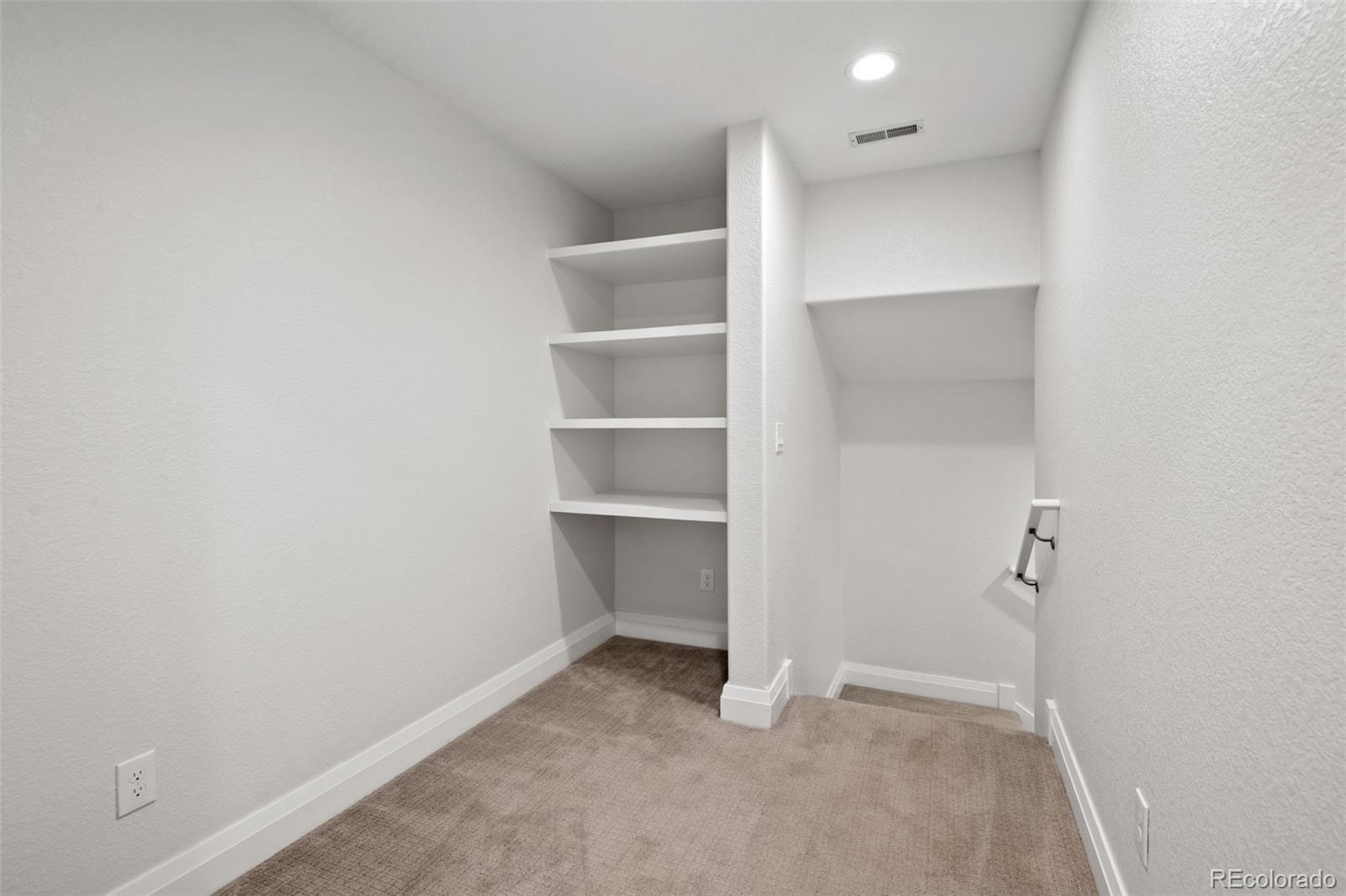 3060 S Elati Street Englewood CO 80110