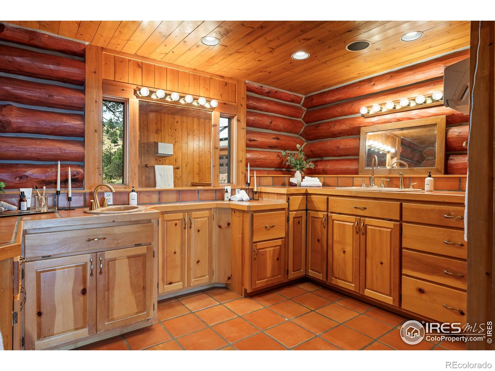 1327 Weaver Drive Boulder CO 80302