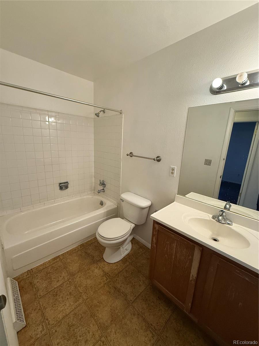 12076 E Montana Place Aurora CO 80012