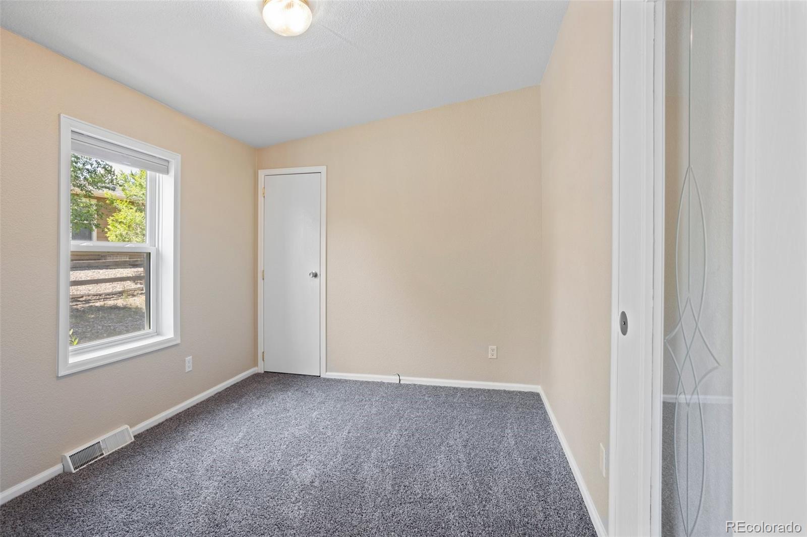 7765 Valley Quail Point Colorado Springs CO 80922