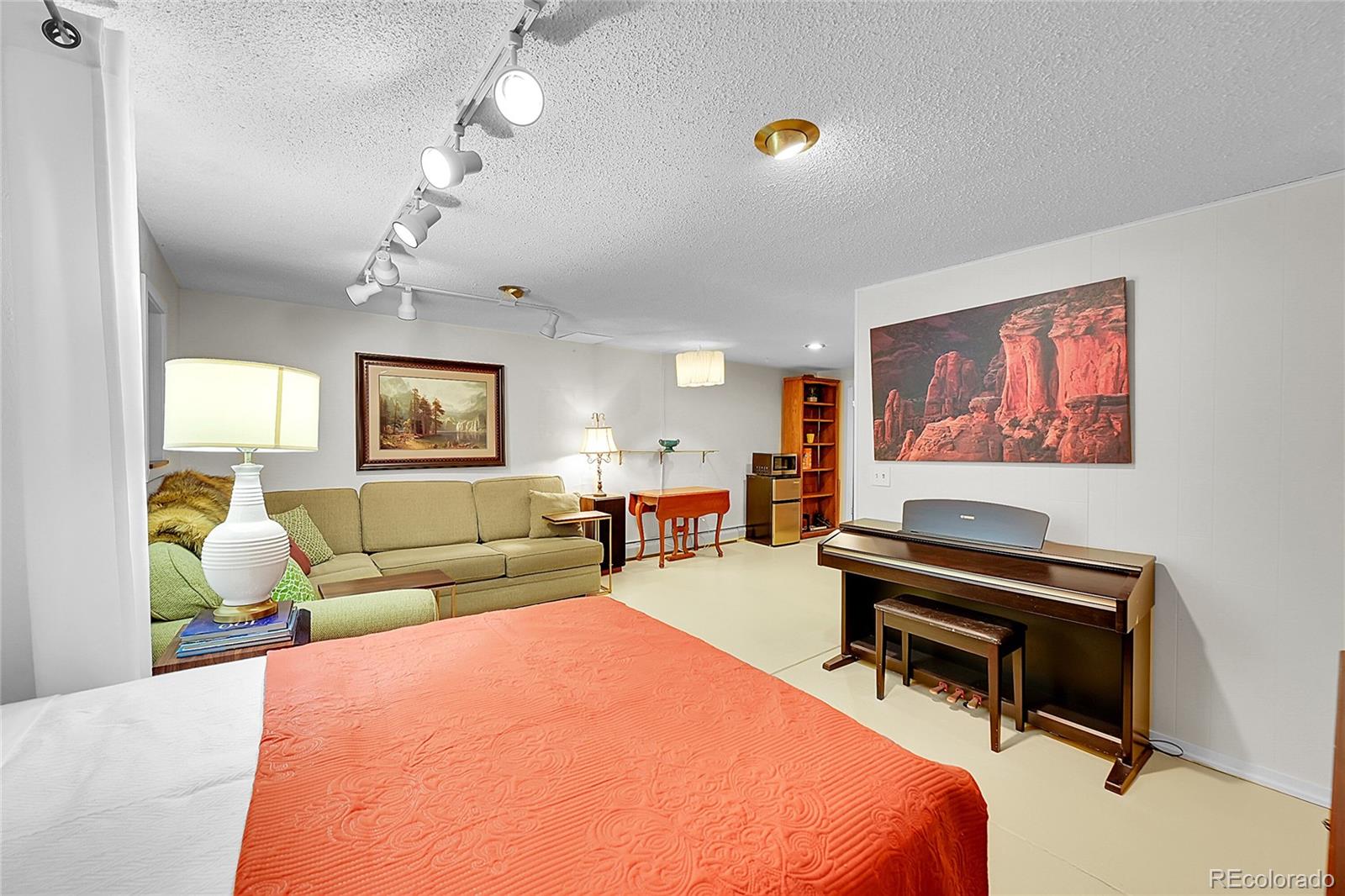 23626 Genesee Village Road Golden CO 80401