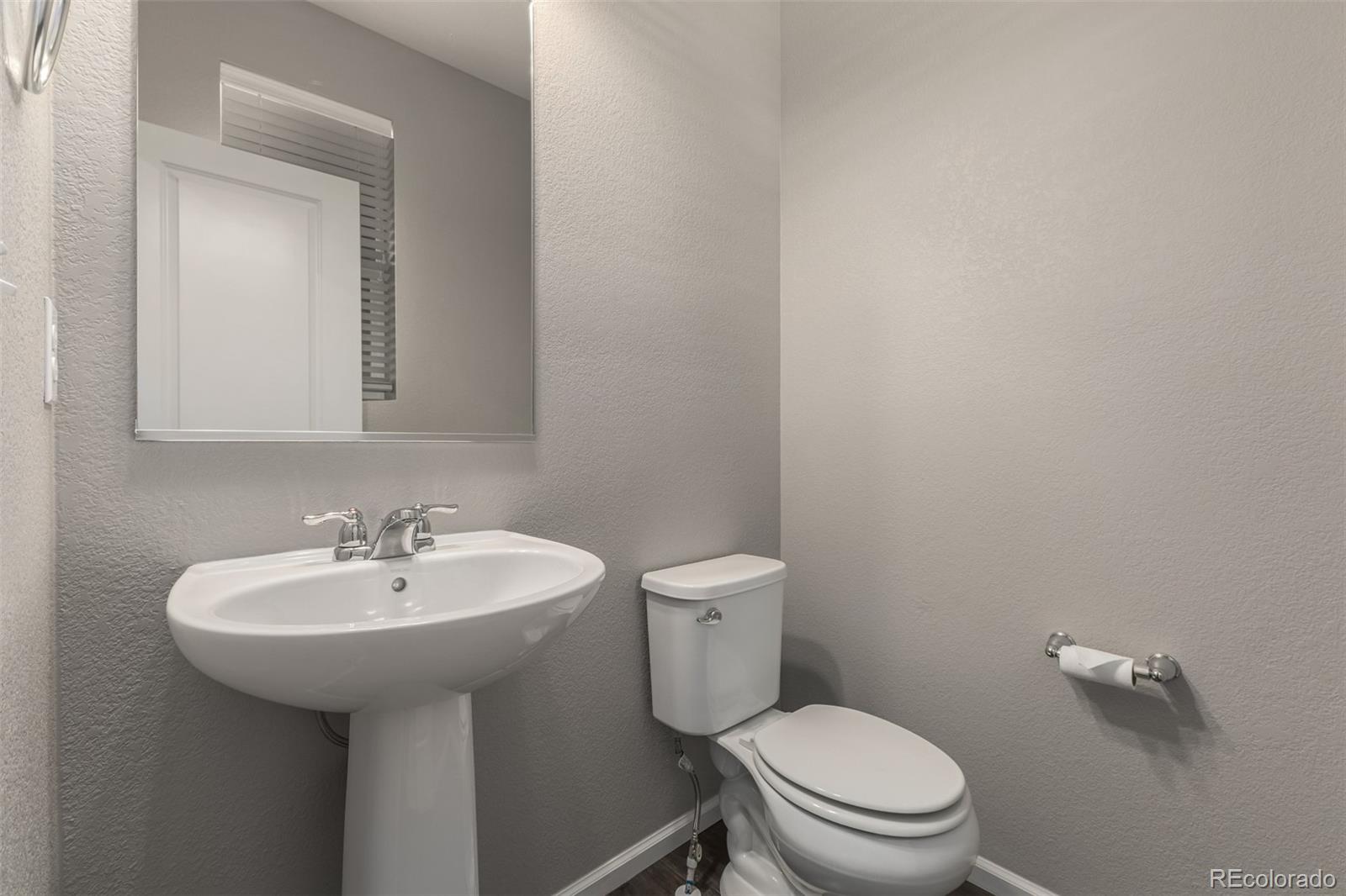 9316 E 60th Avenue Denver CO 80238