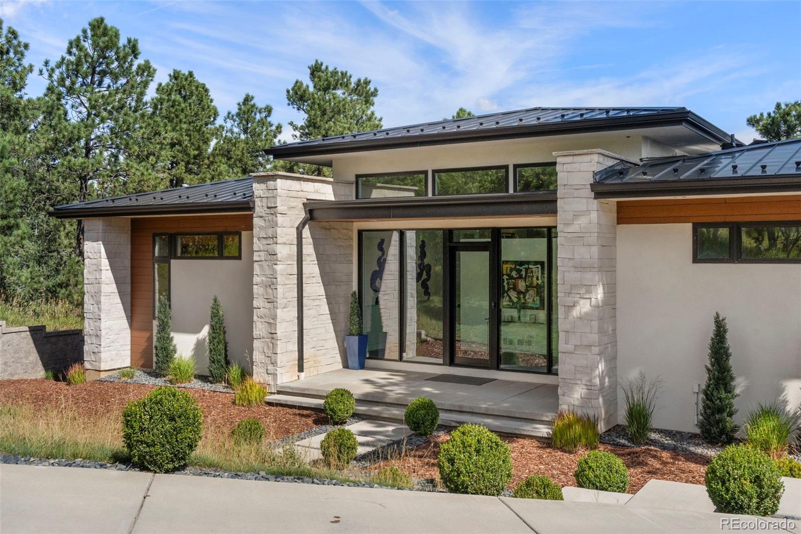 17 Midland Road Colorado Springs CO 80906