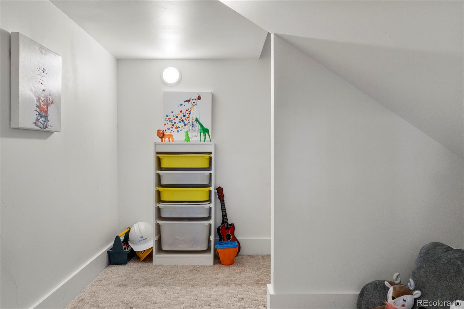 17 Midland Road Colorado Springs CO 80906