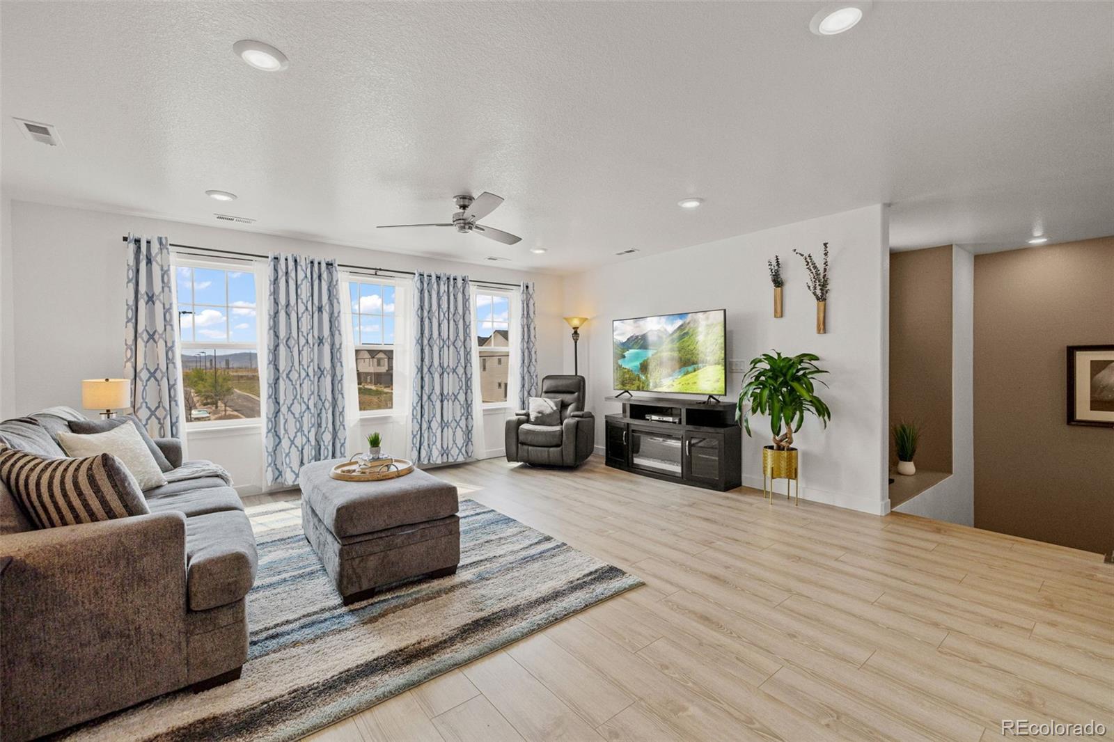 19615 W 94th Avenue Arvada CO 80007