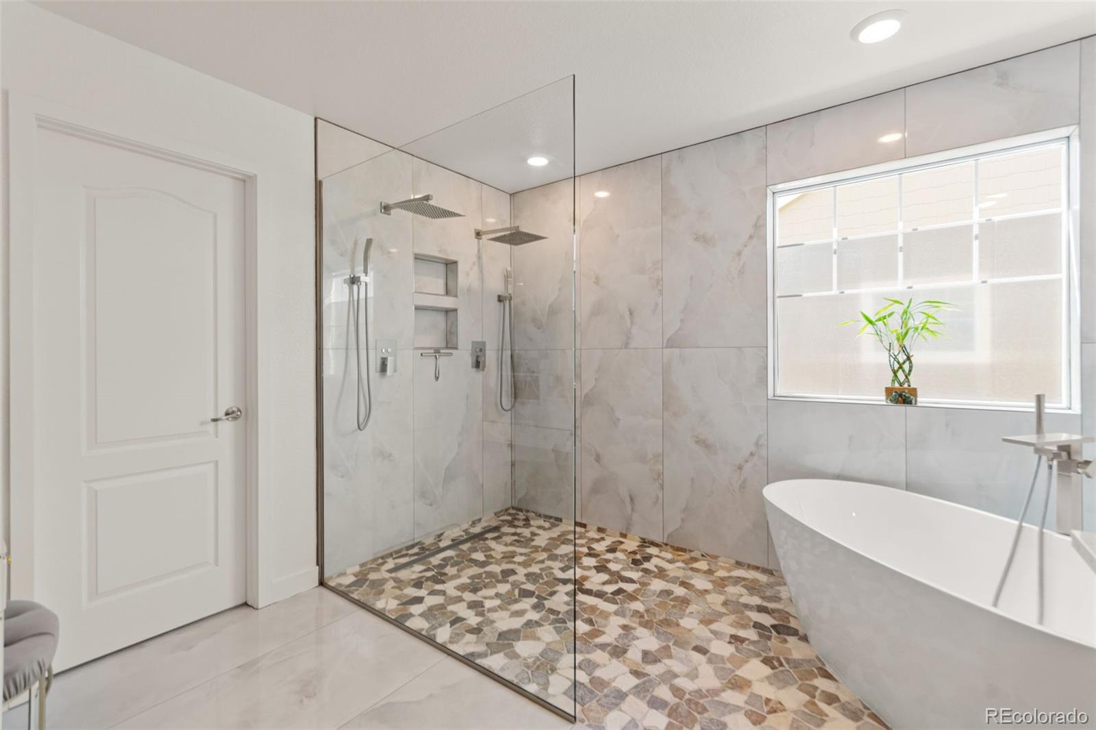 19615 W 94th Avenue Arvada CO 80007