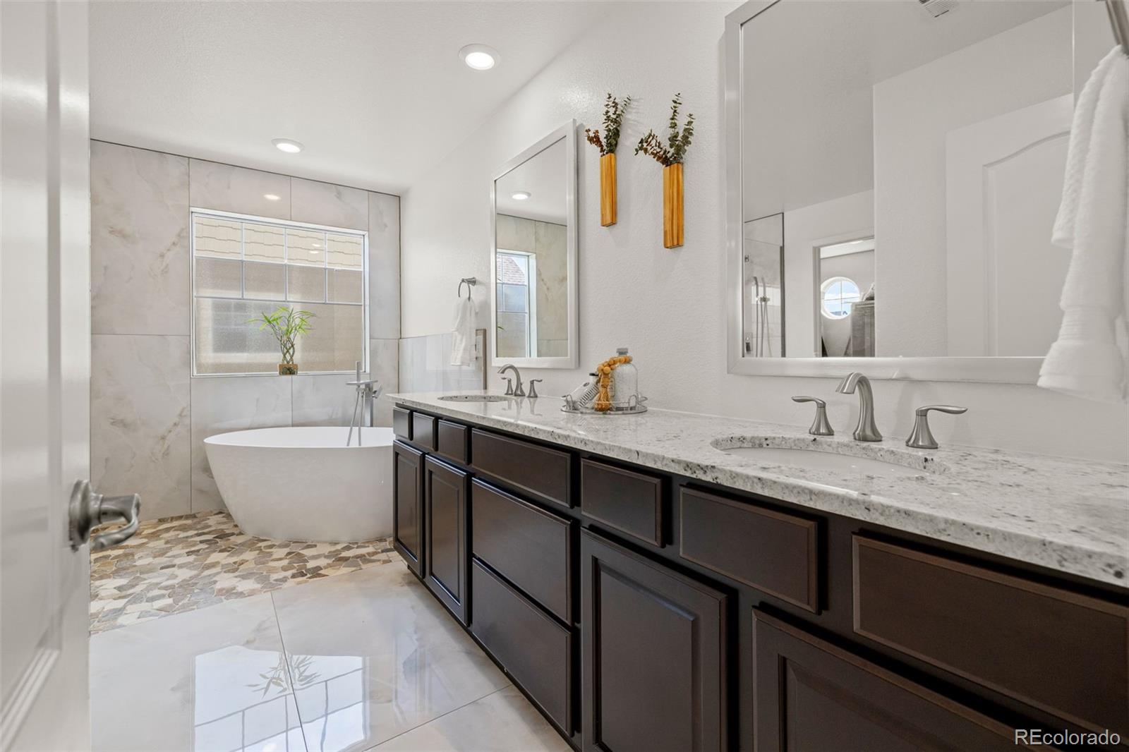 19615 W 94th Avenue Arvada CO 80007