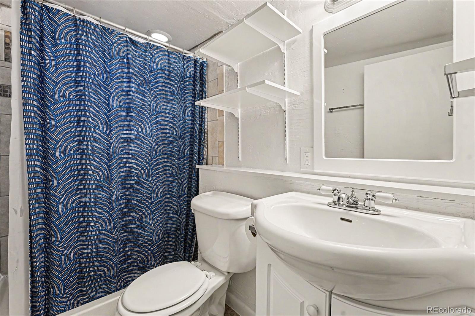 6134 Queen Court Arvada CO 80004