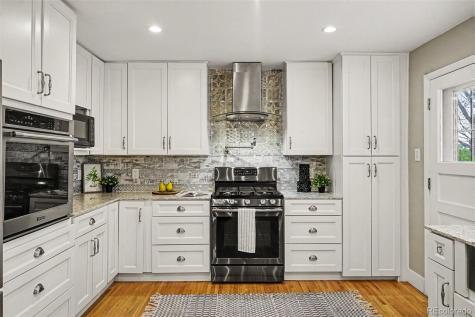 6134 Queen Court Arvada CO 80004