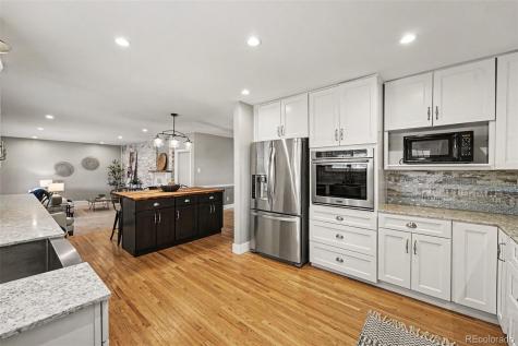 6134 Queen Court Arvada CO 80004